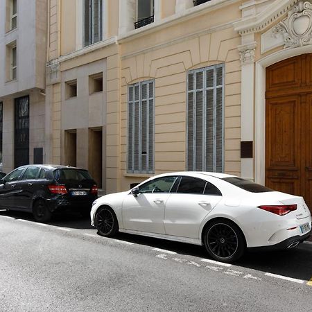 Ritual Yourhosthelper Cannes Luaran gambar